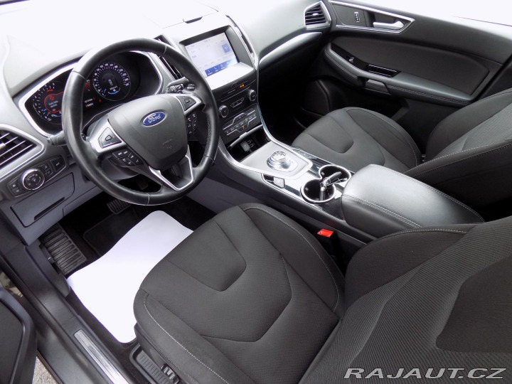 Ford S-MAX 2.0TDCi/Titanium/AT/LED/ 2019