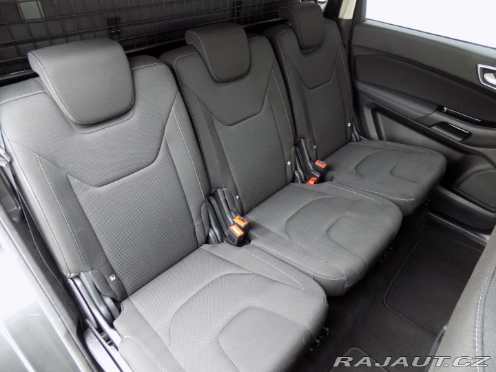 Ford S-MAX 2.0TDCi/Titanium/AT/LED/ 2019
