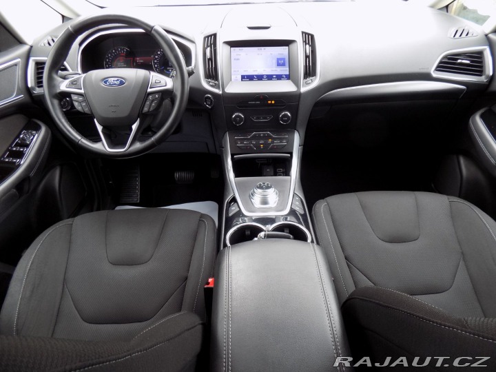 Ford S-MAX 2.0TDCi/Titanium/AT/LED/ 2019