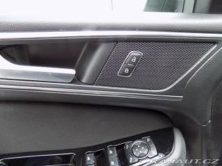 Ford S-MAX 2.0TDCi/Titanium/AT/LED/ 2019