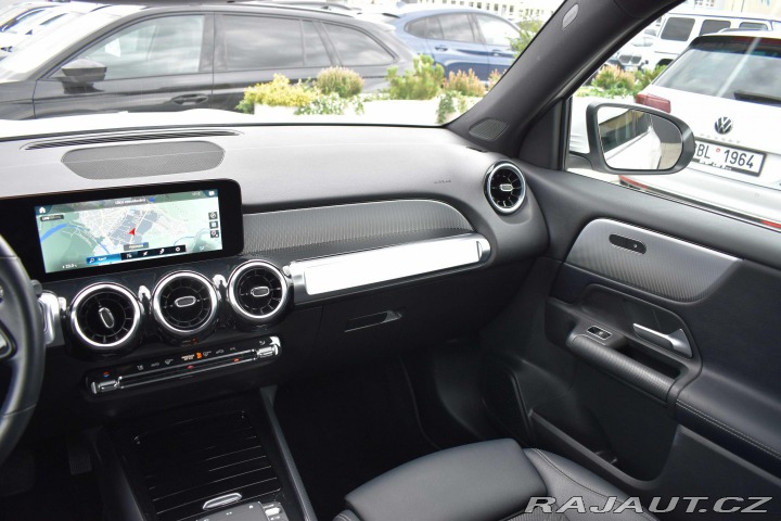 Mercedes-Benz GLB 200 STYLE*KAMERA*SERVIS M 2021