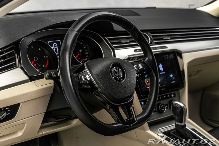 Volkswagen Passat 2.0 TDI 110kW DSG Varia 2015