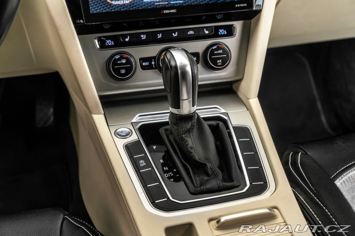 Volkswagen Passat 2.0 TDI 110kW DSG Varia 2015