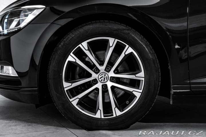 Volkswagen Passat 2.0 TDI 110kW DSG Varia 2015