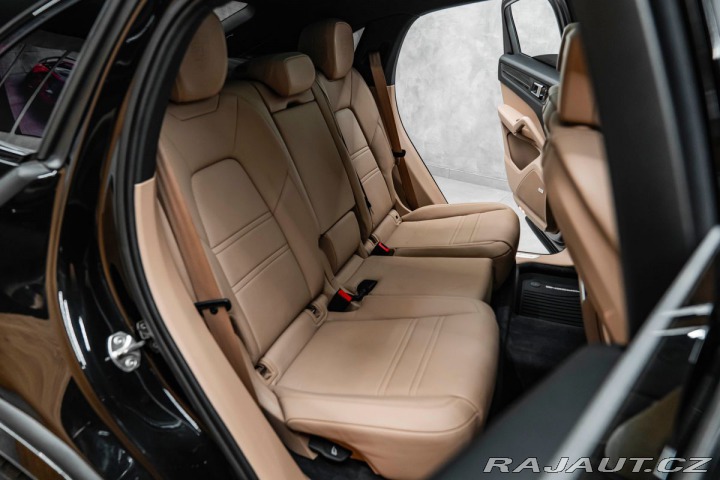 Porsche Cayenne Coupé, Platinum edition, 2023