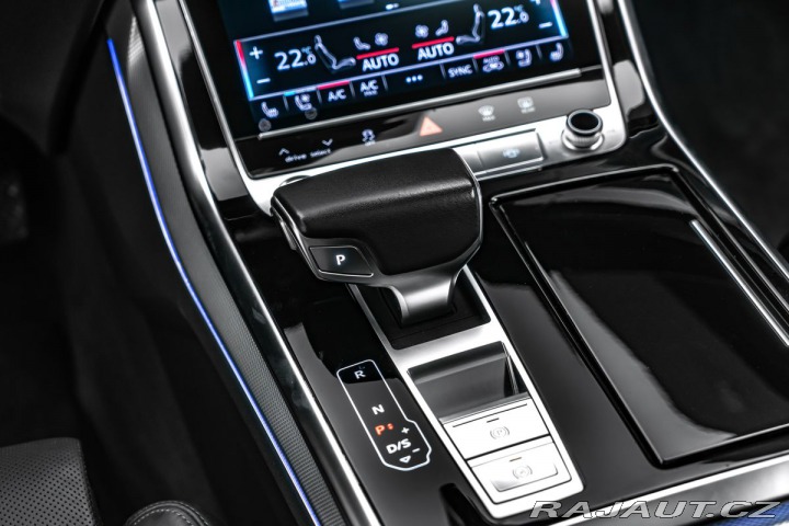 Audi Q8 50TDI Q Vzduch Matrix Pan 2019