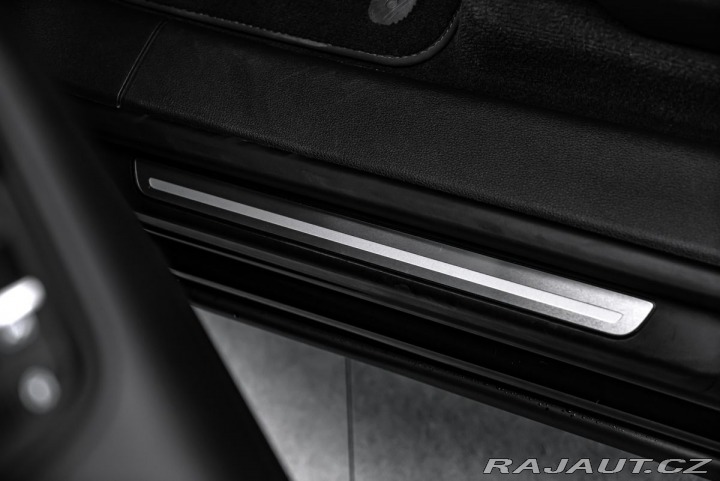 Audi Q8 50TDI Q Vzduch Matrix Pan 2019