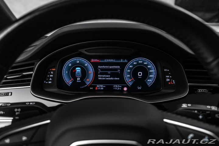 Audi Q8 50TDI Q Vzduch Matrix Pan 2019