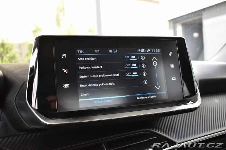 Peugeot 2008 1.5 BHDi ALLURE*TAŽNÉ*ČR 2022