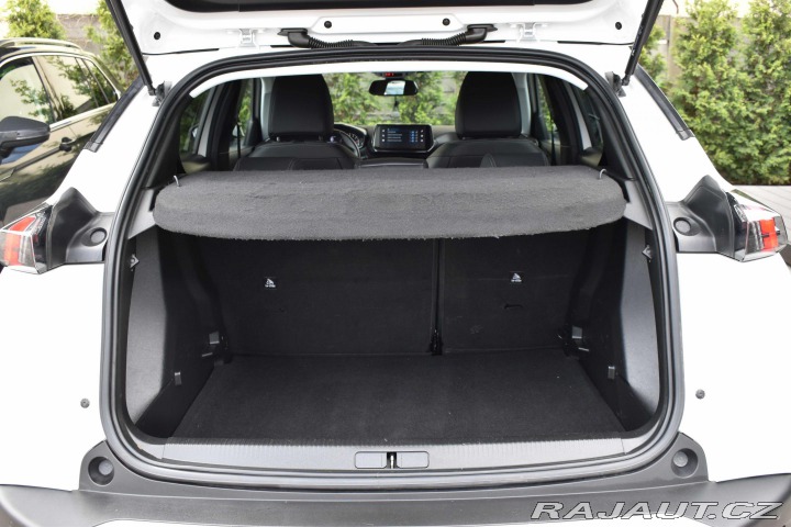 Peugeot 2008 1.5 BHDi ALLURE*TAŽNÉ*ČR 2022