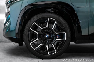 BMW Ostatní modely 50e Individual H&K 2025