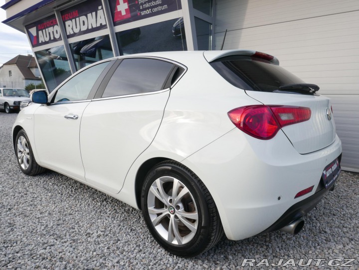 Alfa Romeo Giulietta 1,4 TB 125kW Navi Panoram 2011