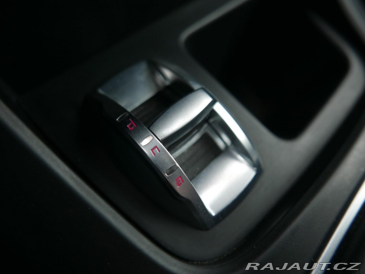 Alfa Romeo Giulietta 1,4 TB 125kW Navi Panoram 2011