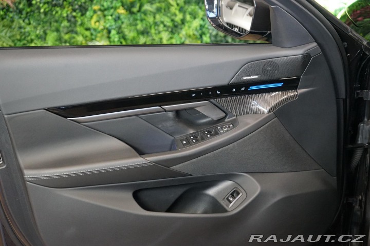 BMW 5 520d xDrive M-Sport H/K 3 2023
