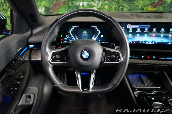 BMW 5 520d xDrive M-Sport H/K 3 2023