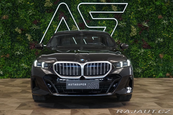 BMW 5 520d xDrive M-Sport H/K 3 2023