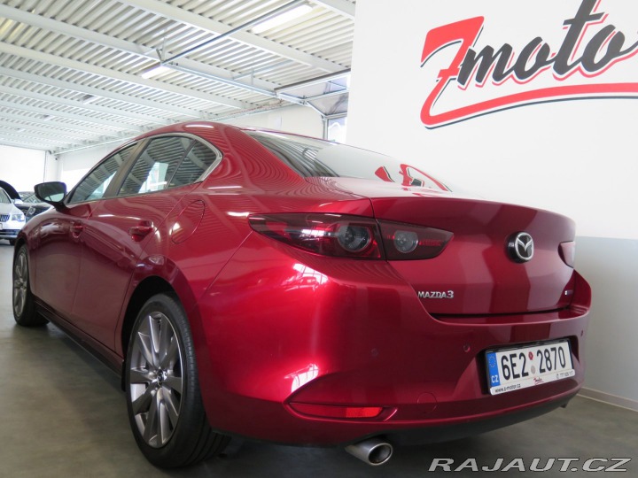Mazda 3 2.0SA,navi,klima,kamera,D 2019