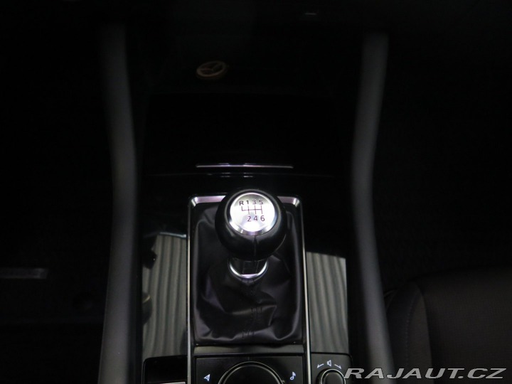 Mazda 3 2.0SA,navi,klima,kamera,D 2019