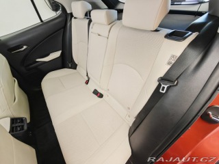 Lexus Ostatní modely UX 250h 2,0 LUXURY 4x4 AUTOMAT 2020