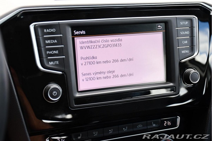 Volkswagen Passat 2,0TDi DSG ELEGANCE ČR 2016