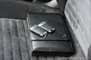 Volkswagen Passat 2,0TDi DSG ELEGANCE ČR 2016