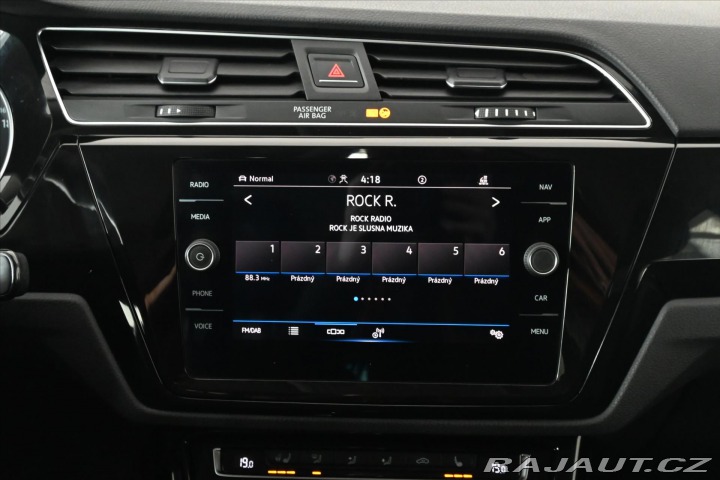 Volkswagen Touran 2,0 TDi 110kW DSG *Highli 2021