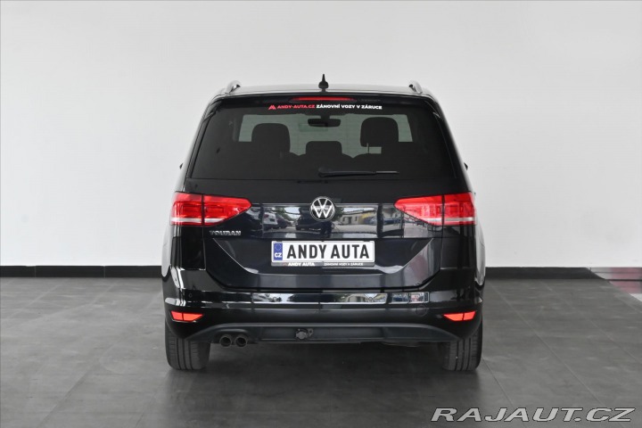 Volkswagen Touran 2,0 TDi 110kW DSG *Highli 2021