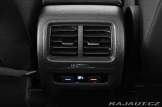 Volkswagen Touran 2,0 TDi 110kW DSG *Highli 2021