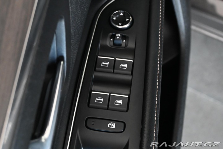 Peugeot 5008 2,0 BlueHDi GT 130kW 7mís 2022