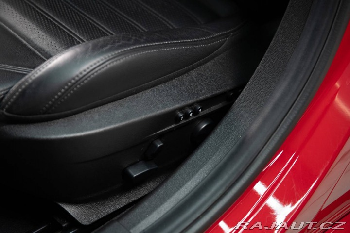 Alfa Romeo Giulia 2.0 GME Veloce AWD AT 2022