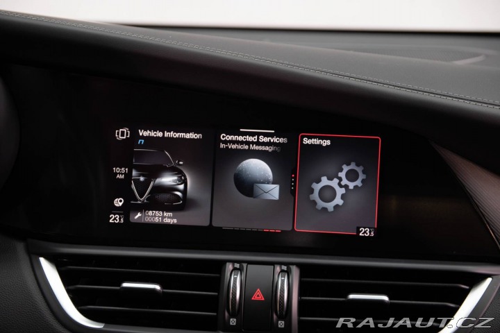Alfa Romeo Giulia 2.0 GME Veloce AWD AT 2022