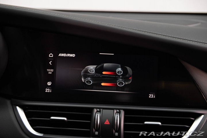 Alfa Romeo Giulia 2.0 GME Veloce AWD AT 2022