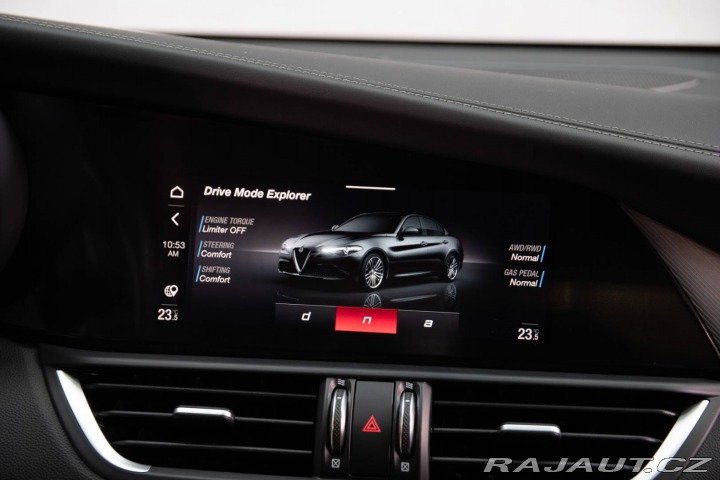 Alfa Romeo Giulia 2.0 GME Veloce AWD AT 2022