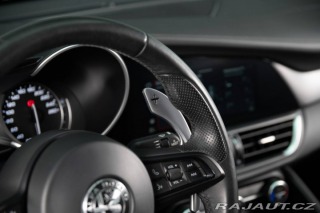 Alfa Romeo Giulia 2.0 GME Veloce AWD AT 2022