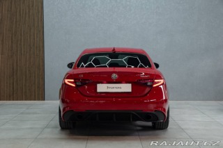Alfa Romeo Giulia 2.0 GME Veloce AWD AT 2022