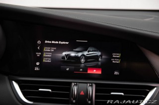 Alfa Romeo Giulia 2.0 GME Veloce AWD AT 2022
