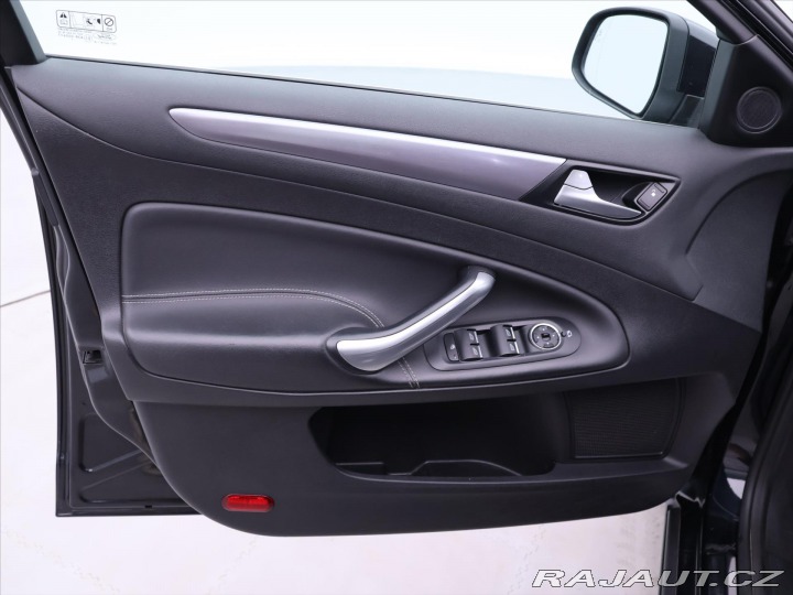 Ford Mondeo 2,2 TDCi 147kW Navi Xenon 2011
