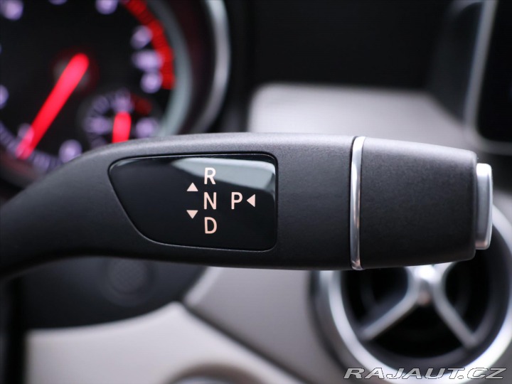 Mercedes-Benz GLA 1,6 180 90kW Aut. CZ LED 2017