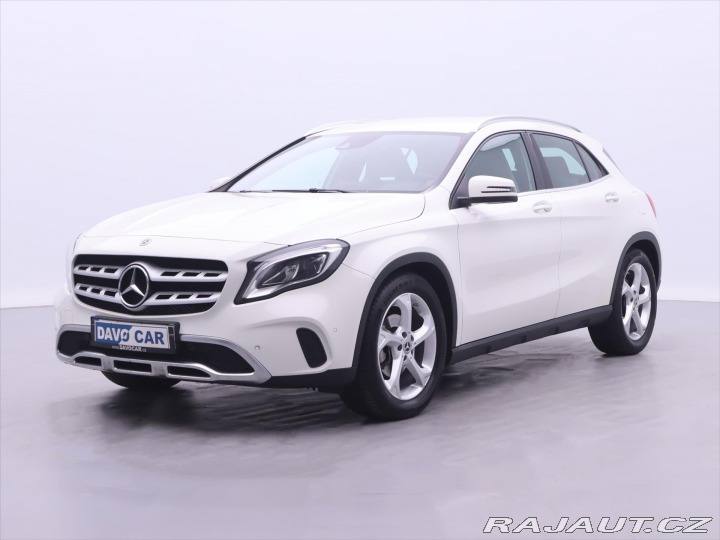 Mercedes-Benz GLA 1,6 180 90kW Aut. CZ LED 2017