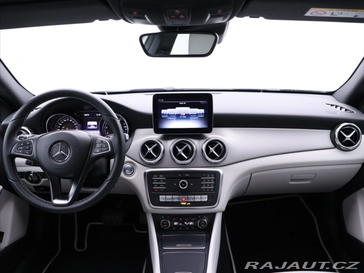 Mercedes-Benz GLA 1,6 180 90kW Aut. CZ LED 2017