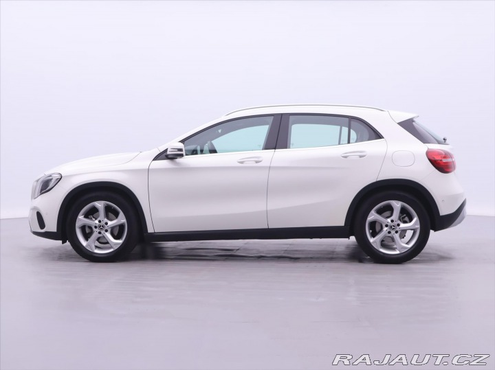 Mercedes-Benz GLA 1,6 180 90kW Aut. CZ LED 2017