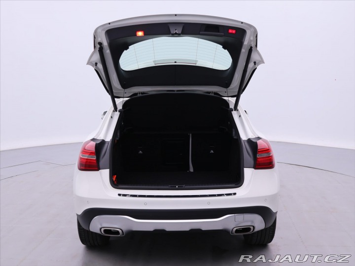 Mercedes-Benz GLA 1,6 180 90kW Aut. CZ LED 2017