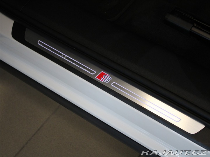 Audi e-tron 0,1 55 300kW 95kWh S-Line 2022
