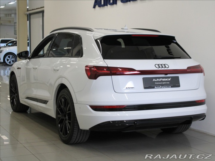 Audi e-tron 0,1 55 300kW 95kWh S-Line 2022