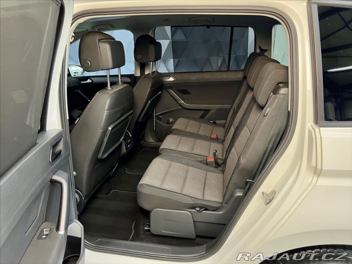 Volkswagen Touran 1,5 TSI EVO BMT 7DSG COMF 2023