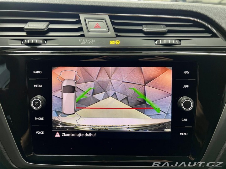 Volkswagen Touran 1,5 TSI DSG PEOPLE , LED, 2023