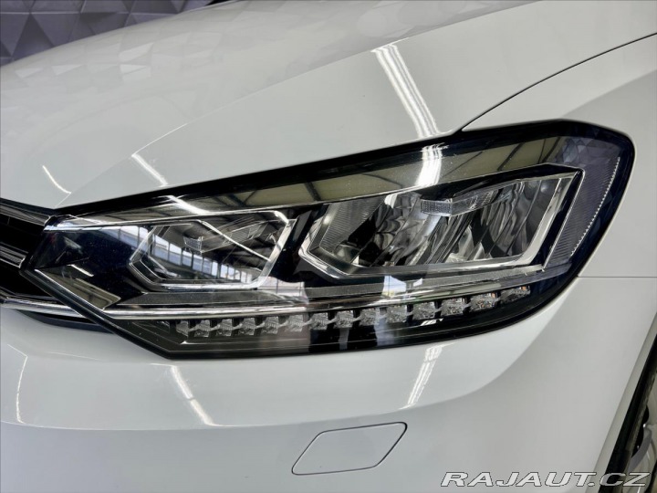 Volkswagen Touran 1,5 TSI EVO BMT 7DSG COMF 2023