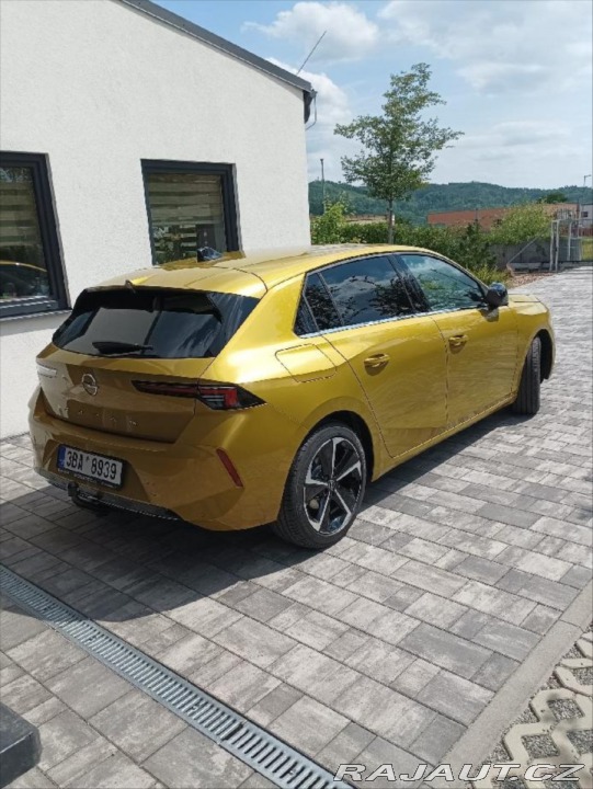 Opel Astra 1,2 81 kw - NEJSEM BAZA 2023