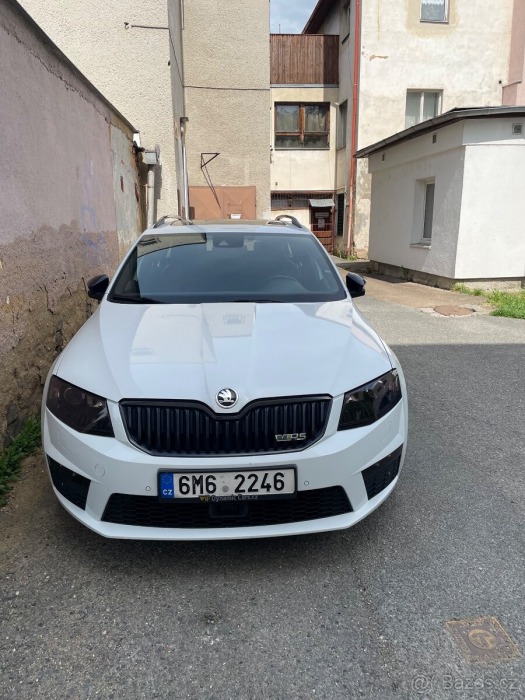 Škoda Octavia 2,0   TDi,RS,DSG,navi