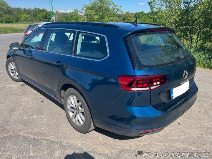 Volkswagen Passat 2,0 B8 TDI DSG MY22 CAM 1800
